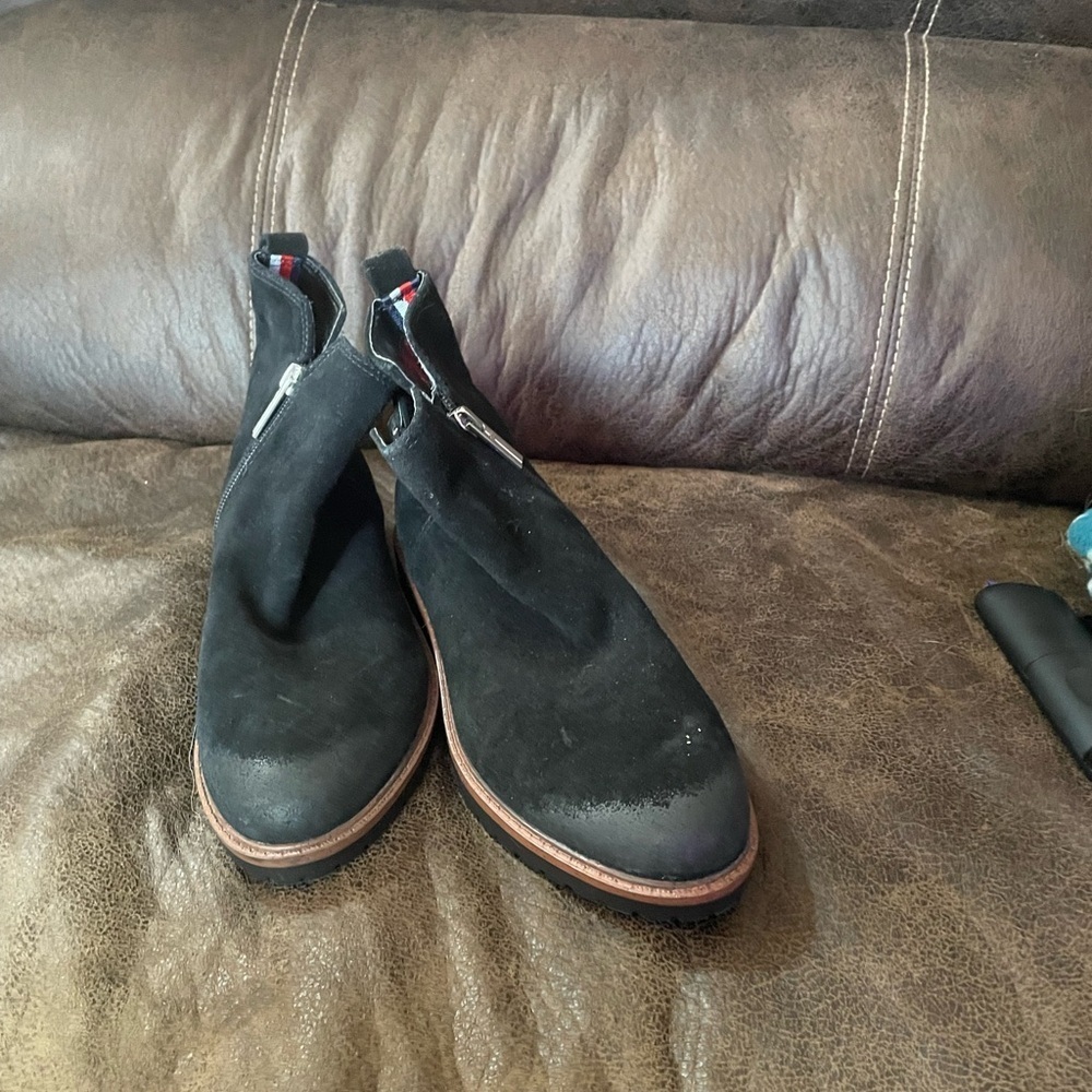 Tommy Hilfiger Black Ankle Boots‎
